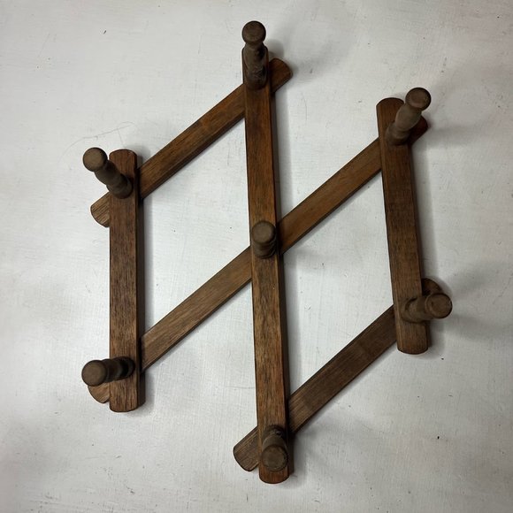 Vintage Wall Decor Vintage Expandable Wooden Accordion Wall Hooks